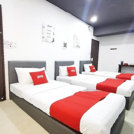 Oyo 89398 Doorbellz Hotel Kota Kinabalu Ngoại thất bức ảnh