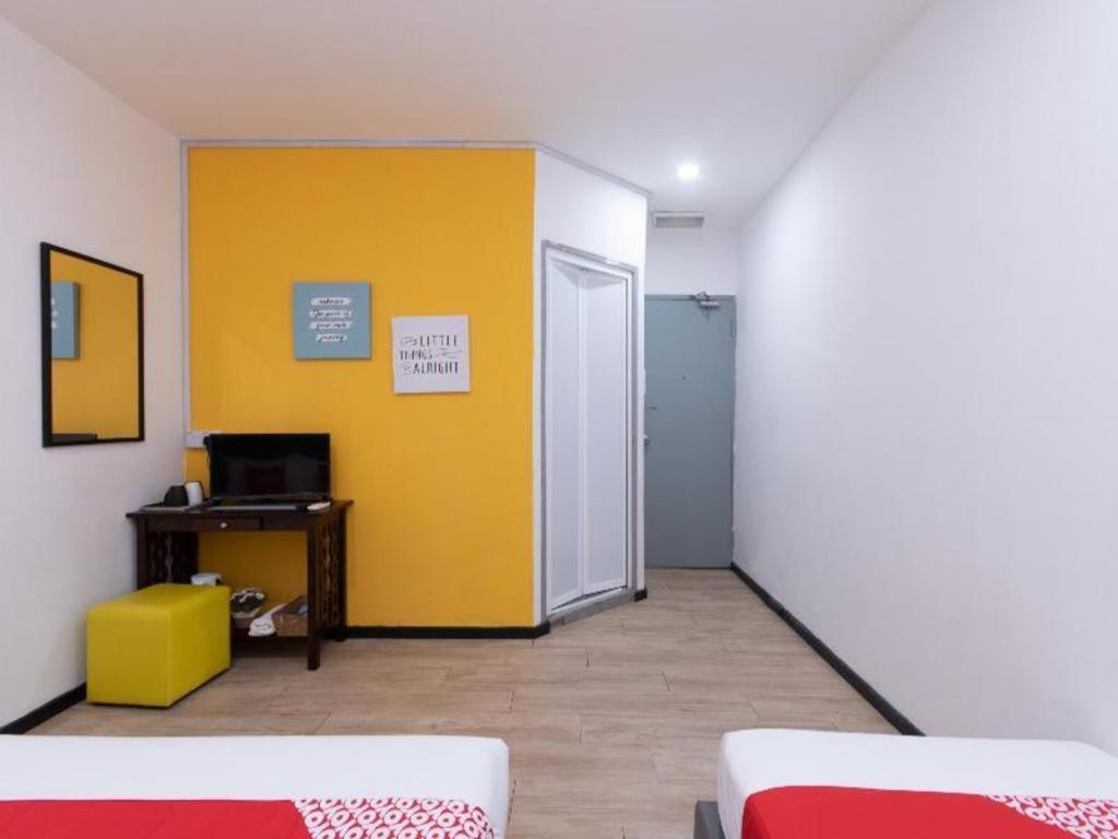 Oyo 89398 Doorbellz Hotel Kota Kinabalu Ngoại thất bức ảnh