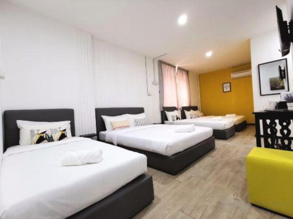 Oyo 89398 Doorbellz Hotel Kota Kinabalu Ngoại thất bức ảnh